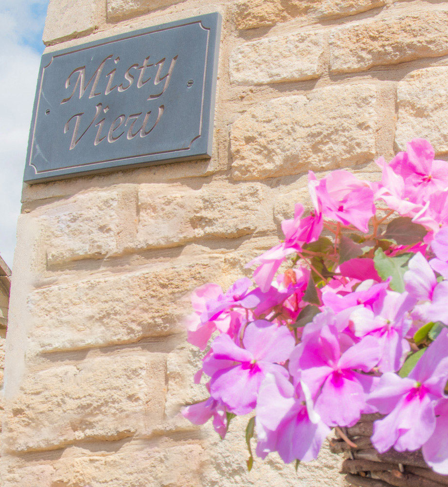 Self-catering cottage, Cotswolds, Winchcombe, Misty View